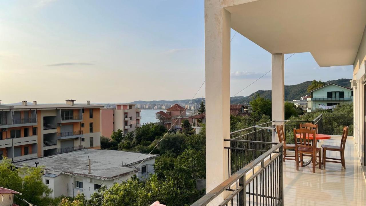 Azure Apartments By Kondo Stays Vlorë Exterior foto