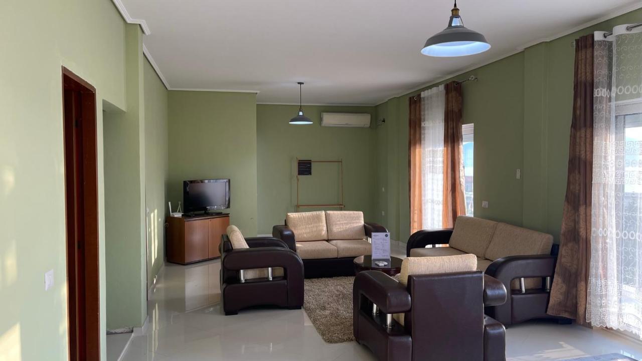Azure Apartments By Kondo Stays Vlorë Exterior foto